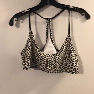 Xhilaration black/white geometric bikini top